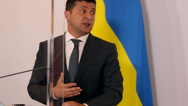 Верховный суд Украины обязал Зеленского говорить на украинском на официальных мероприятиях