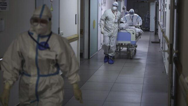 В Москве выявили 11 557 новых случаев коронавируса. Это максимум с начала пандемии