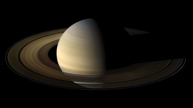 Сатурн обогнал Юпитер по количеству спутников