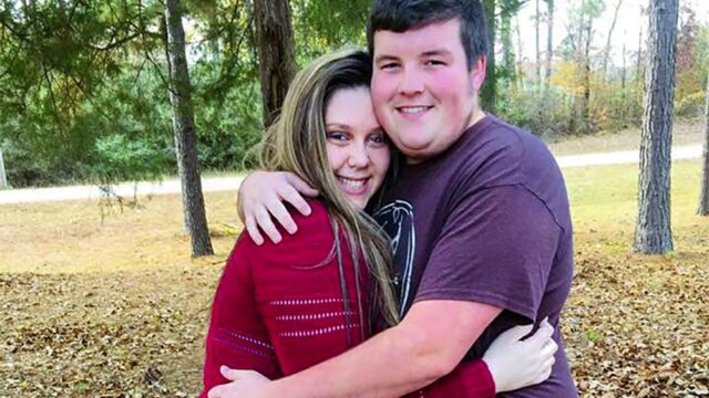 Школьник из Арканзаса два года экономил, чтобы подарить другу электрическое инвалидное кресло