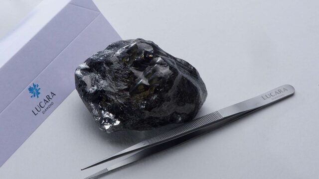Louis Vuitton купил второй крупнейший алмаз в истории