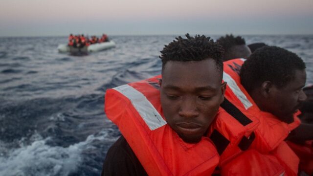 Евросоюз ограничит выдачу виз странам, которые не принимают назад мигрантов