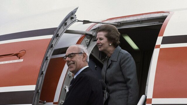 Национальный архив Британии: в 1981 году Тэтчер отказалась лететь в одном самолете с пандой