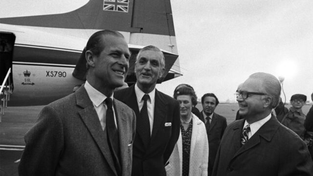 В 1973 году принц Филипп приехал в СССР. RTVI повторил его маршрут