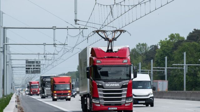 В Германии открыли первый автобан для электрогрузовиков