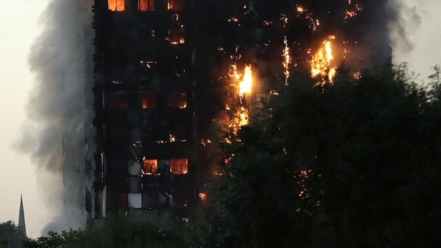 Причиной пожара в лондонской многоэтажке стал неисправный холодильник