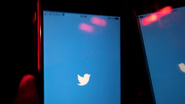 РКН заявил об удалении Twitter трети запрещенных материалов