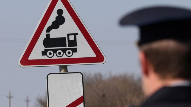 В России обвинили дипломата из США в краже железнодорожного указателя