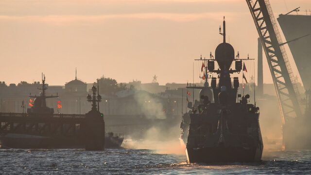 В Севастополе прошел морской парад в честь дня ВМФ — Украина пожаловалась в ООН