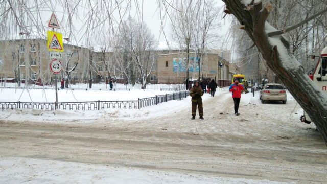 В Перми при нападении на школу пострадали шесть человек