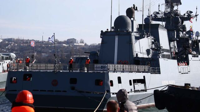 Более 20 кораблей Черноморского флота вышли в море на учения