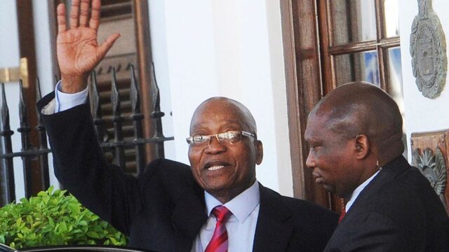 Президент ЮАР ушел в отставку