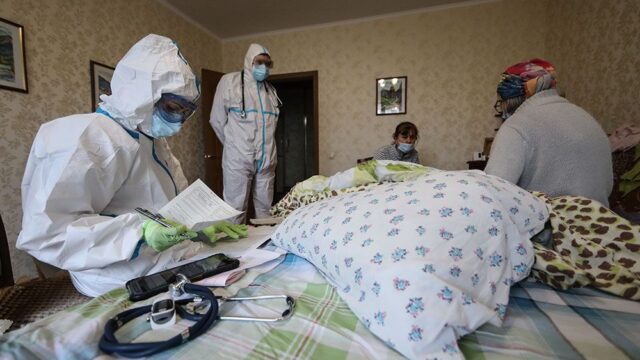 В России за сутки коронавирусом заразились 4 870 человек