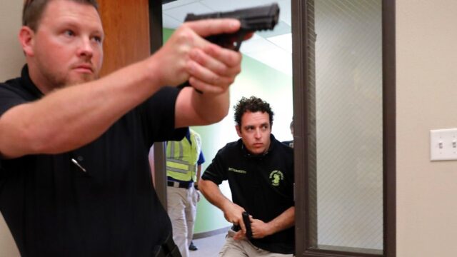 Законодатели в Техасе разрешили носить пистолеты без специального разрешения