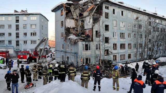 У следствия появился подозреваемый во взрыве жилого дома в Мурманске