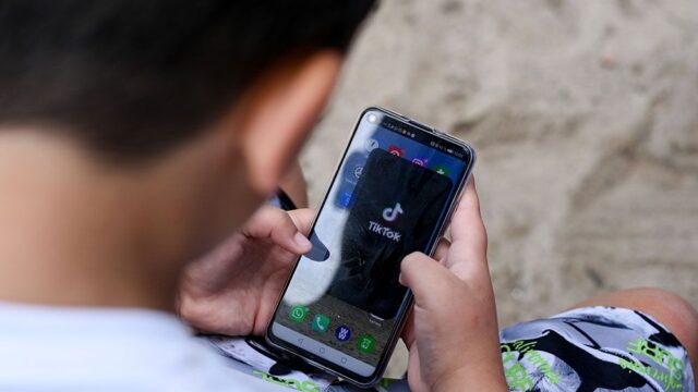 Власти США с 20 сентября запретят скачивать TikTok и WeChat
