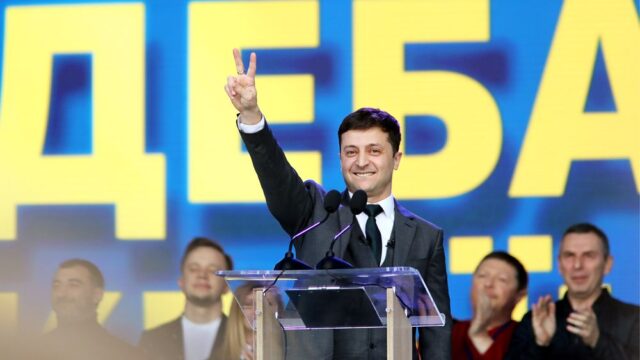 «Они не стали содержательным событием, сменившим тренд выборов»: что говорят о дебатах в Украине