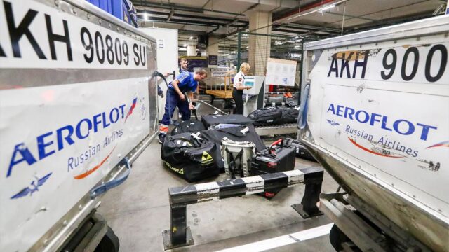 «Аэрофлот» оштрафовали почти на 300 тысяч рублей за массовые задержки с выдачей багажа в Шереметьеве