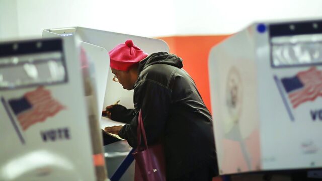 В Чикаго в интернет по ошибке попали данные почти двух миллионов избирателей