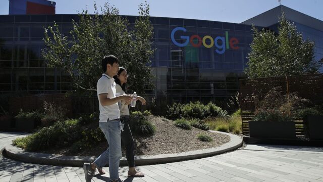 Сотрудники Google обвинили компанию в слежке из-за расширения для Chrome