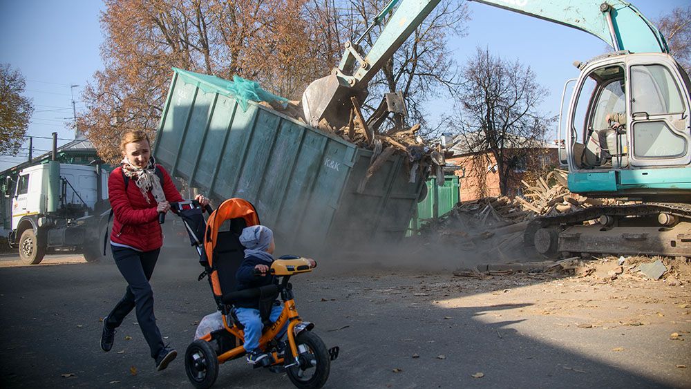 Битва за наследие. Кто спасает, а кто уничтожает памятники архитектуры в российских городах