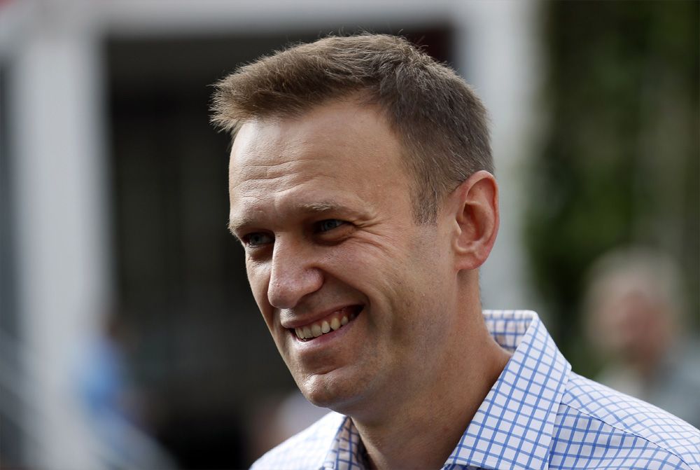 RT подал иск к Алексею Навальному и Любови Соболь