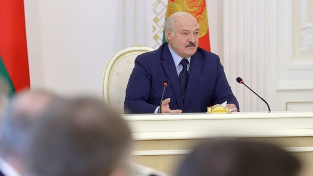 Лукашенко обещал не превращать Беларусь в «отстойник» для нелегалов