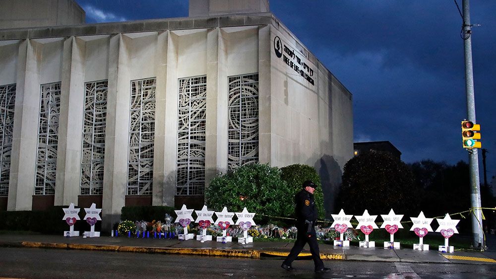 В США мусульмане начали сбор средств для пострадавших при стрельбе в синагоге