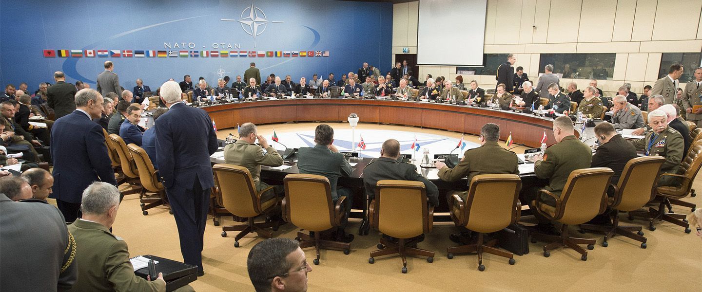 На саммите НАТО будет обсуждаться «агрессивное поведение России»