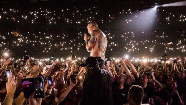 Linkin Park сыграют концерт в память о погибшем вокалисте