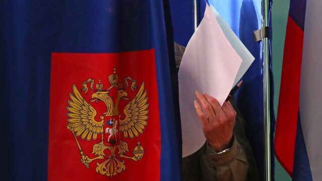 СМИ: Совет законодателей обсудит с Путиным отмену прямых выборов губернаторов
