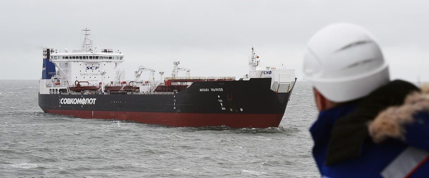 WSJ: «Совкомфлот» продал танкеры в Азию и на Ближний Восток, чтобы расплатиться с долгами
