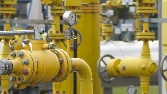 Польша разорвала соглашение с Россией о поставках газа