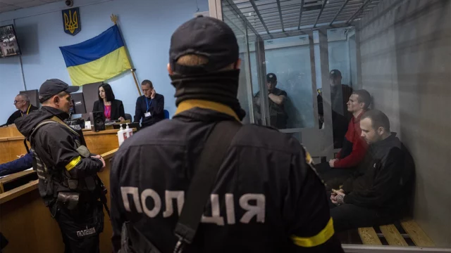 На Украине двух пленных российских военных приговорили к 11,5 годам тюрьмы каждого