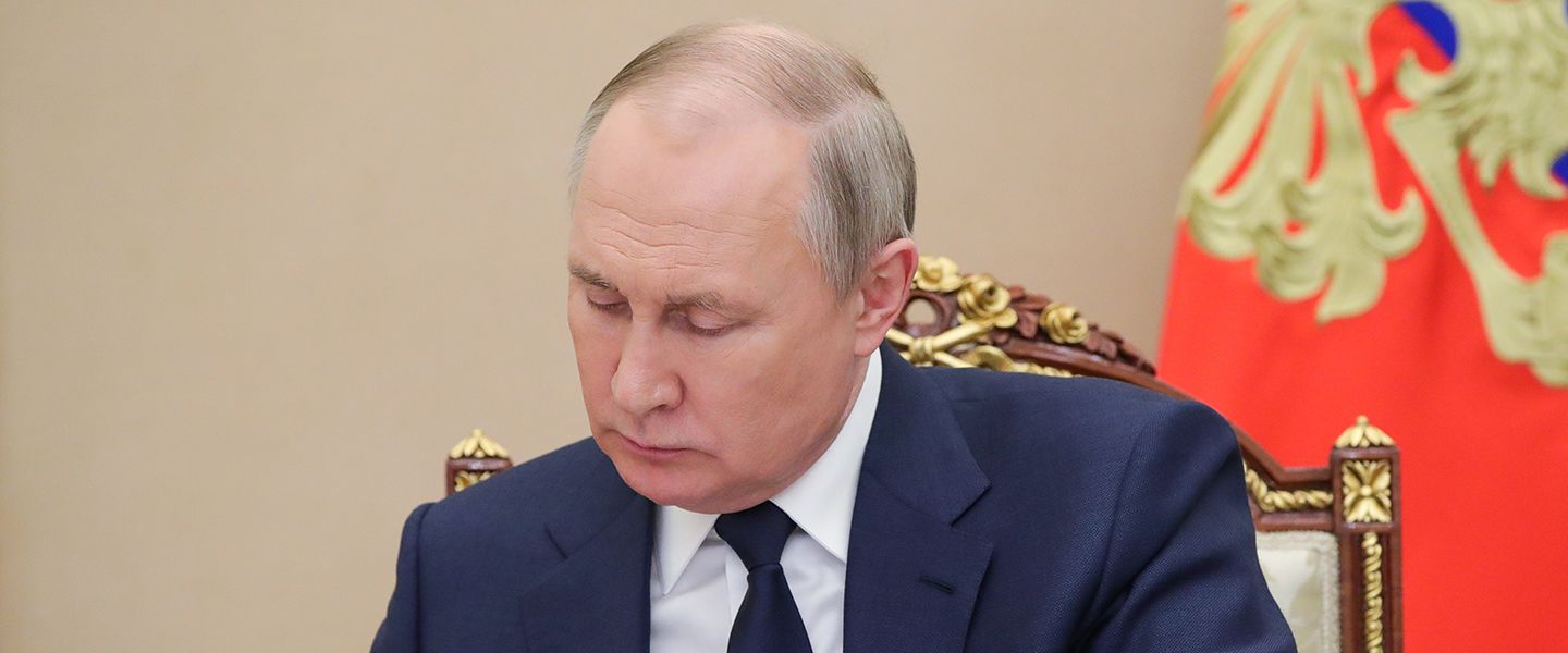 Путин отменил упрощенную выдачу виз гражданам Европы