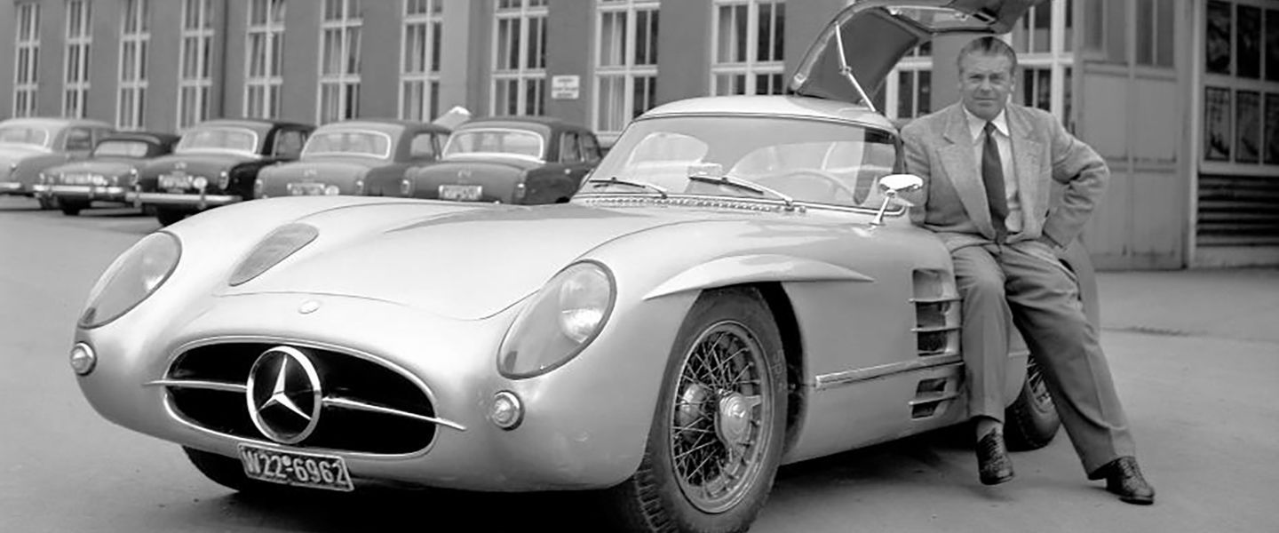 Mercedes 1955 года продали за рекордные €135 млн