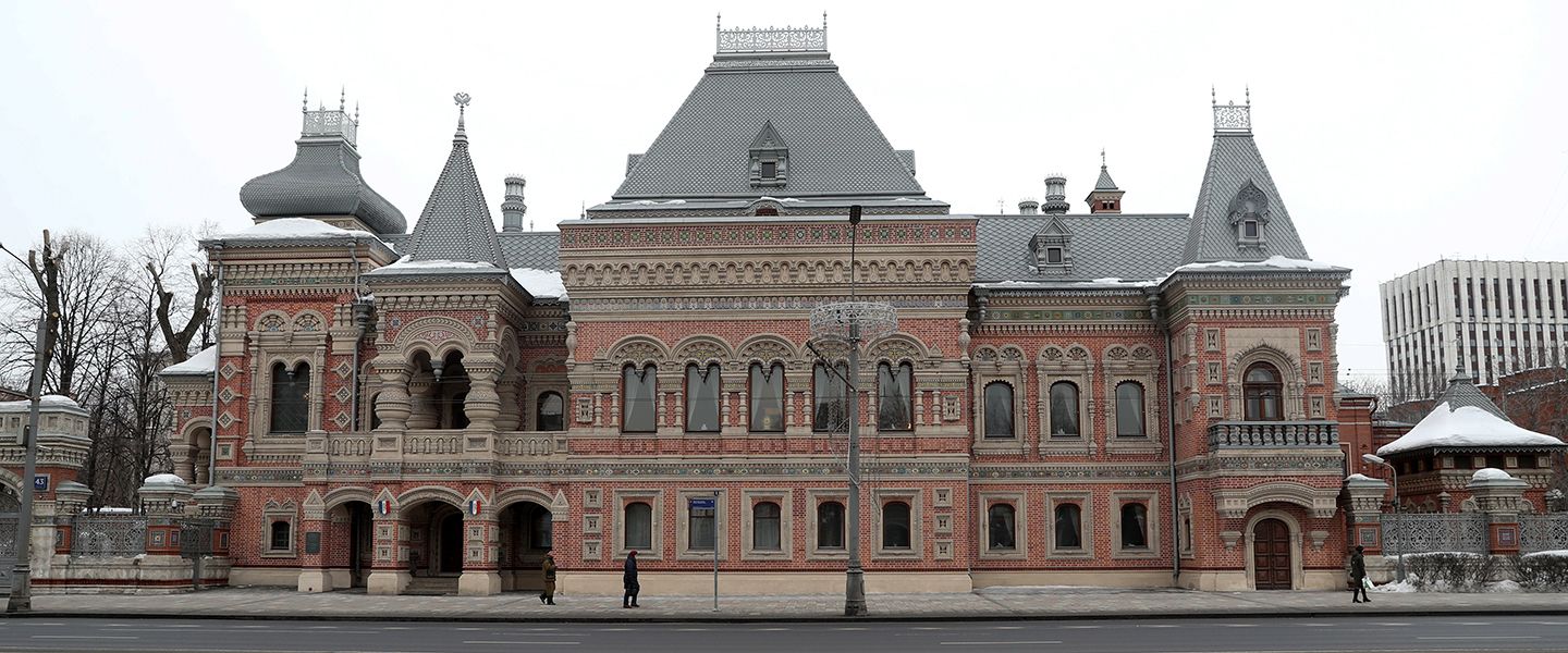 Россия объявила 34 французских дипломатов персонами нон грата