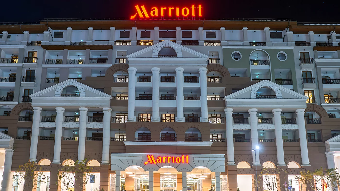 Сеть отелей Marriott приостанавливает работу в России
