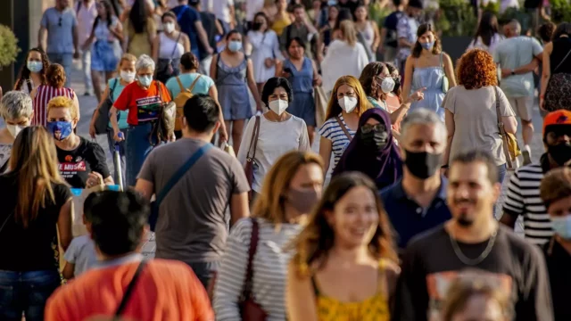 ВОЗ предупредила Европу о новой волне коронавируса этим летом