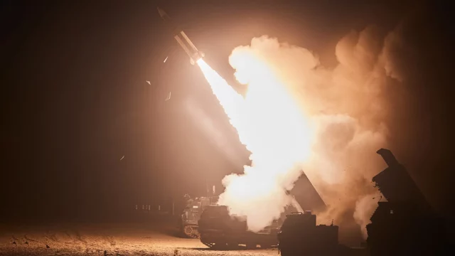 США и Южная Корея провели тестовые запуски восьми ракет. Это ответ на испытания КНДР