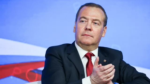 «Им не должно быть пощады». Медведев — о санкциях Запада, расширении НАТО и «запрете» русской культуры