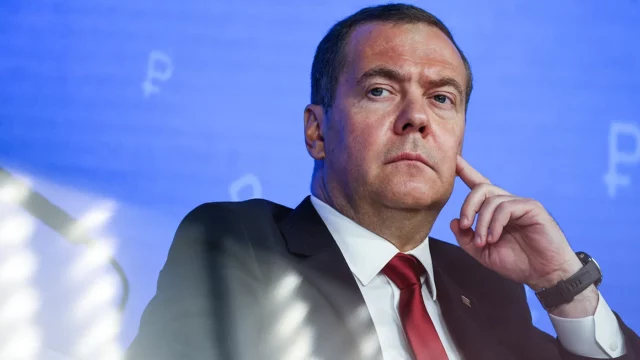 «Съел что-то плохое». Медведев — о словах экс-главы МИД Латвии про возможность «забрать» Калининград