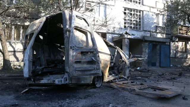 В результате обстрелов Донецка «Градами» и «Ураганами» погибли пять человек