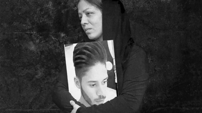 В Иране женщину приговорили к 100 ударам плетью за протест против убийства сына