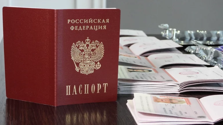 Путин подписал указ об упрощенном получении гражданства для всех жителей Украины