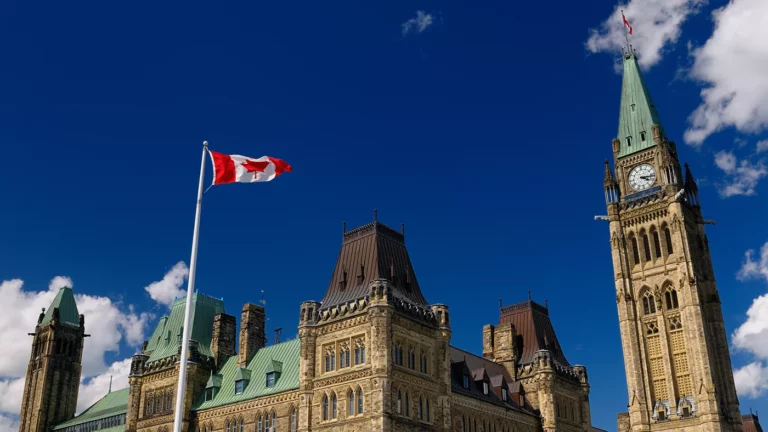 Канада расширила список антироссийских санкций