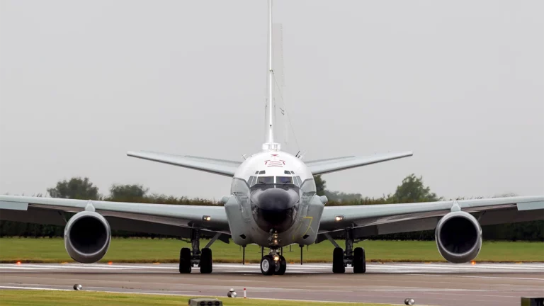 Минобороны заявило о планах Великобритании устроить «провокацию» с самолетом-разведчиком