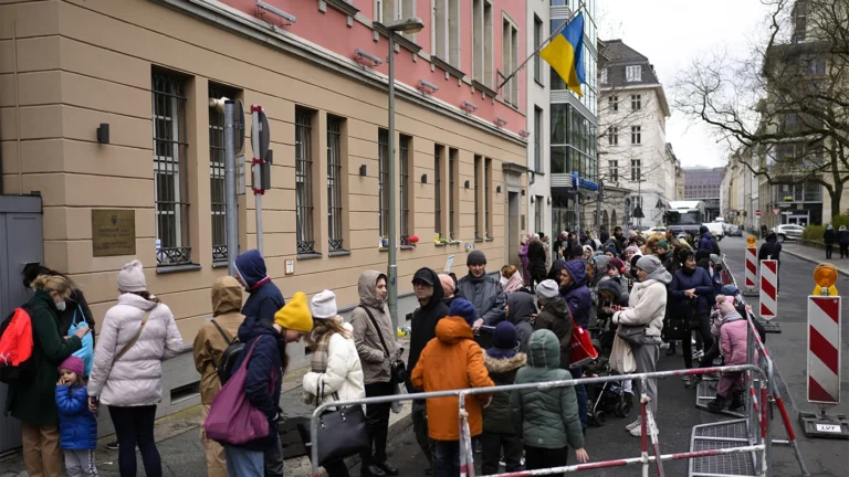 Германия приняла около 1 млн украинских беженцев с начала военной операции