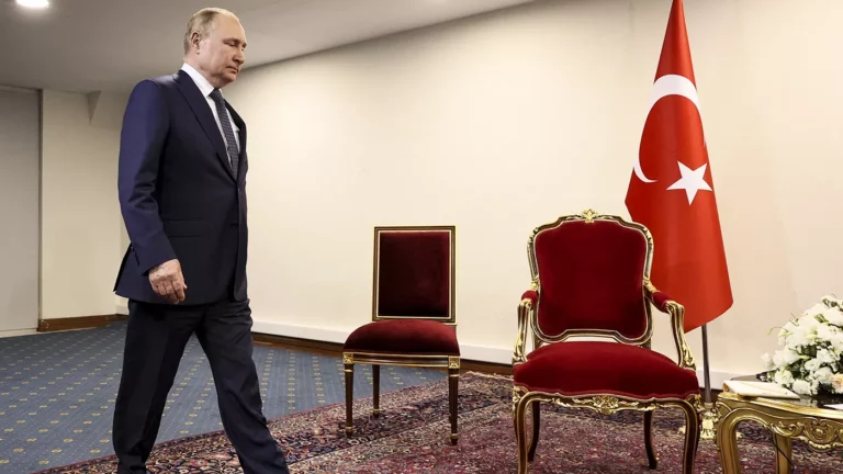 WP: Путин планирует обходить санкции с помощью Турции
