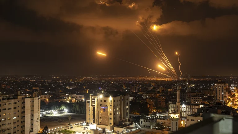 Израиль сообщил о 160 выпущенных ракетах по своей территории из сектора Газа
